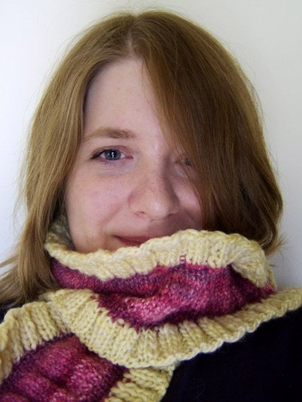 SALE - Raspberry Cheesecake Souffle - Handknit Handspun Wool Scarf Neck Warmer