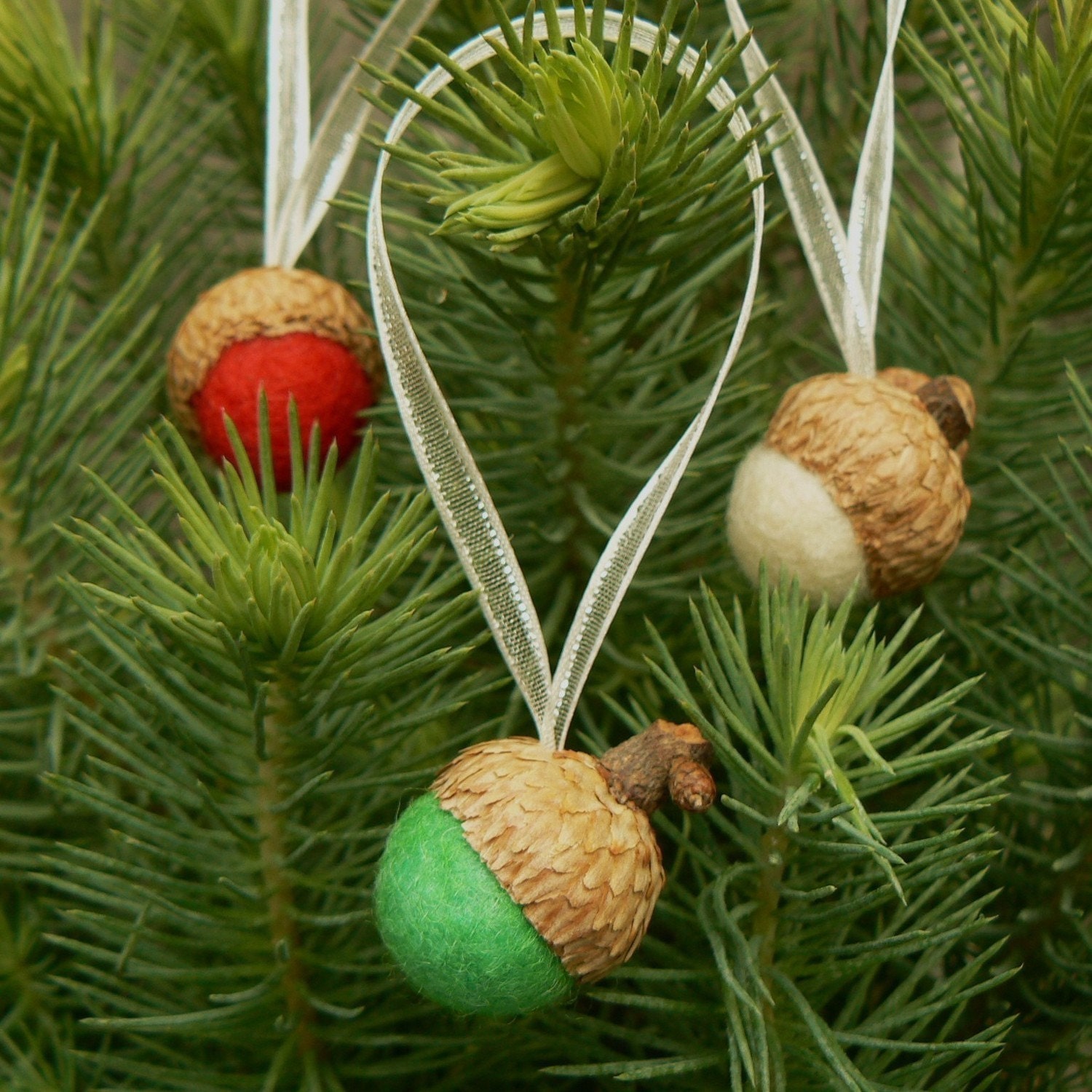 Felted Christmas Acorns, Tree Ornaments, Set of 9 Hanging Acorn Decorations, needle felted rustic wool pineteamt