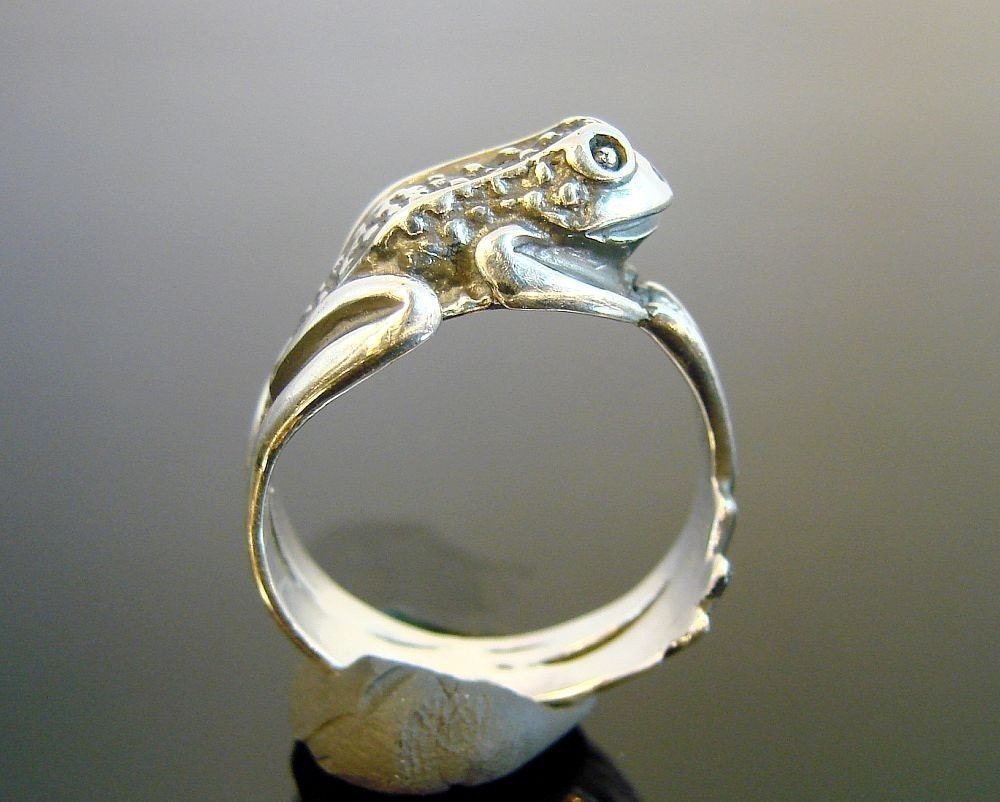 Sterling Silver Frog Ring
