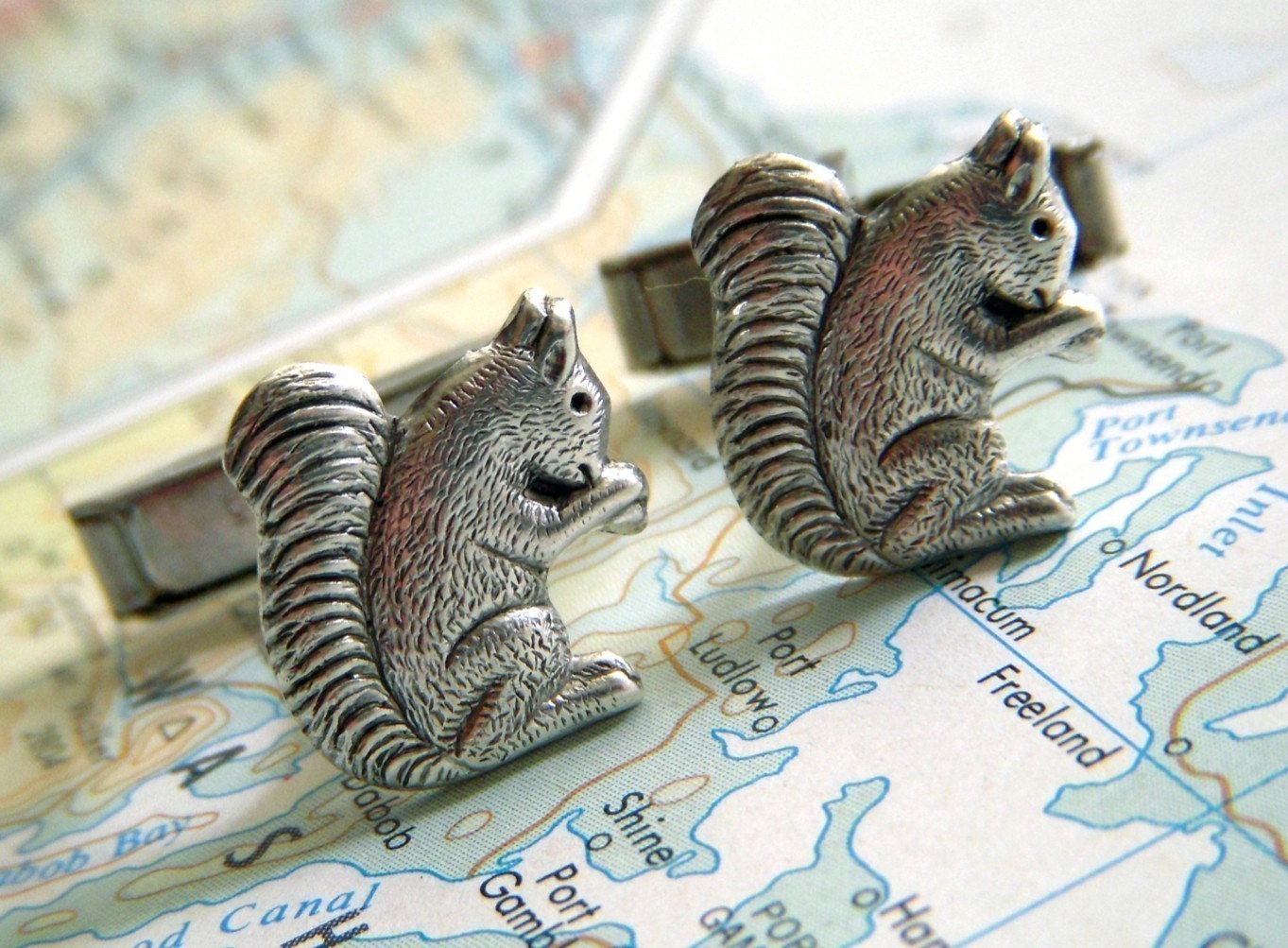 Squirrel Cufflinks Silver Plated Popular Vintage Inspired Tiny Size Victorian Woodland Animals Men's Cuff Links