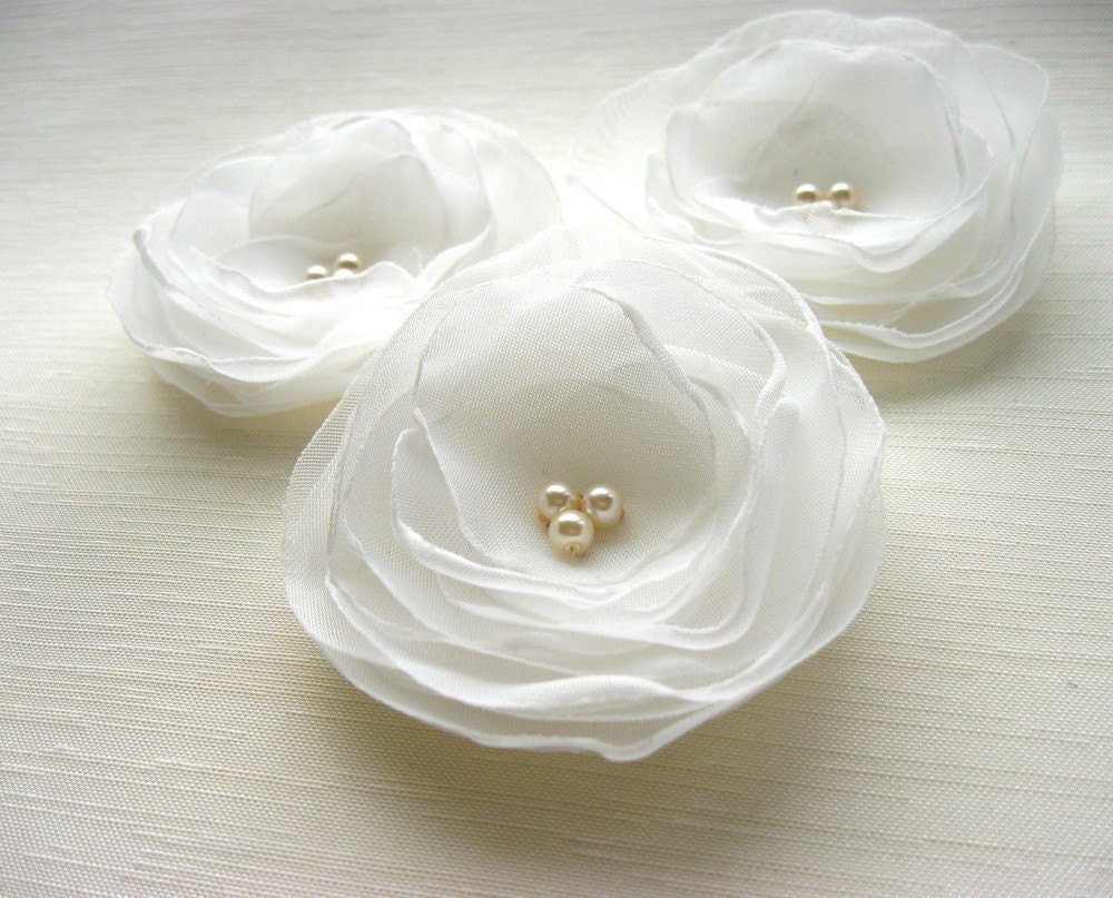 White Rose Blossoms 3 Flowers