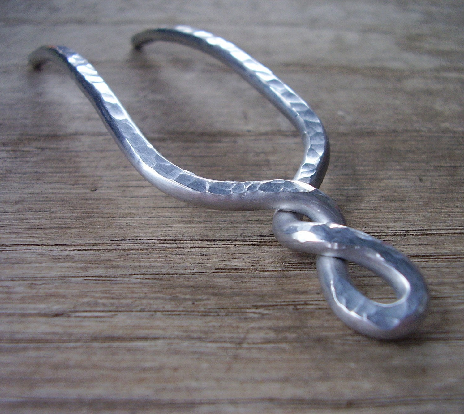 Metal Hair Fork - The Twist Aluminum