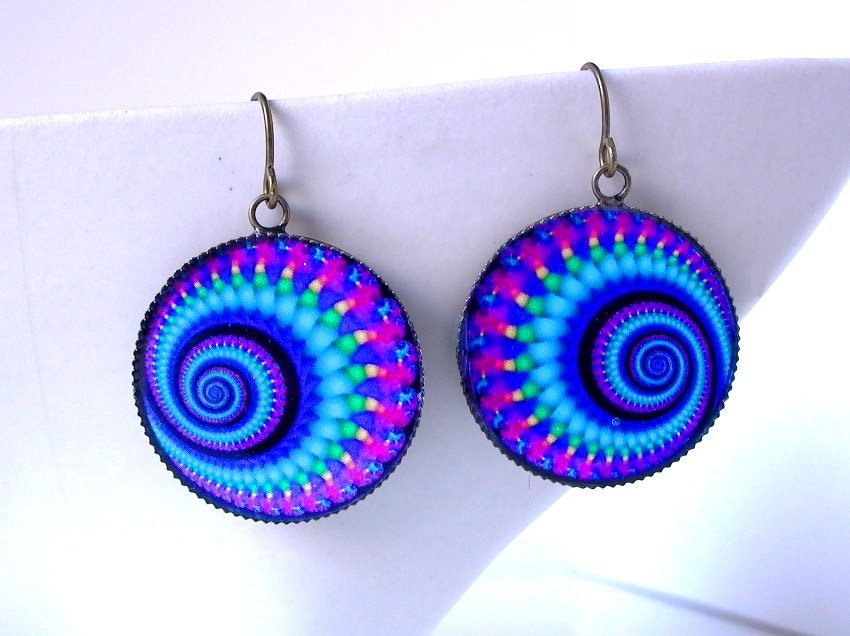 Rainbow Psychedelic Dangle Earrings Fractal Jewelry Math Nerd Hippie Raver Burner Boho -UV Reactive
