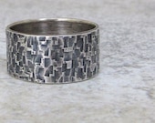 Mens Wedding Ring Silver Hammered Wedding Band Distressed Woodgrain Rustic Bark Ring