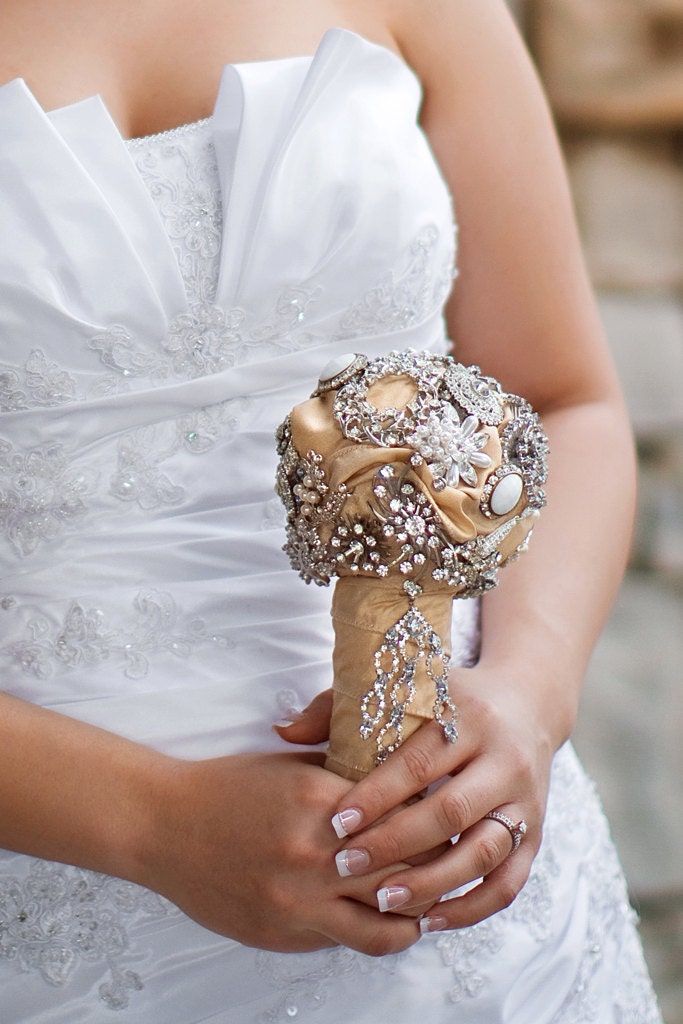 Elizabeth - One of a Kind Vintage rhinestone jewelry bouquet (READY to SHIP)