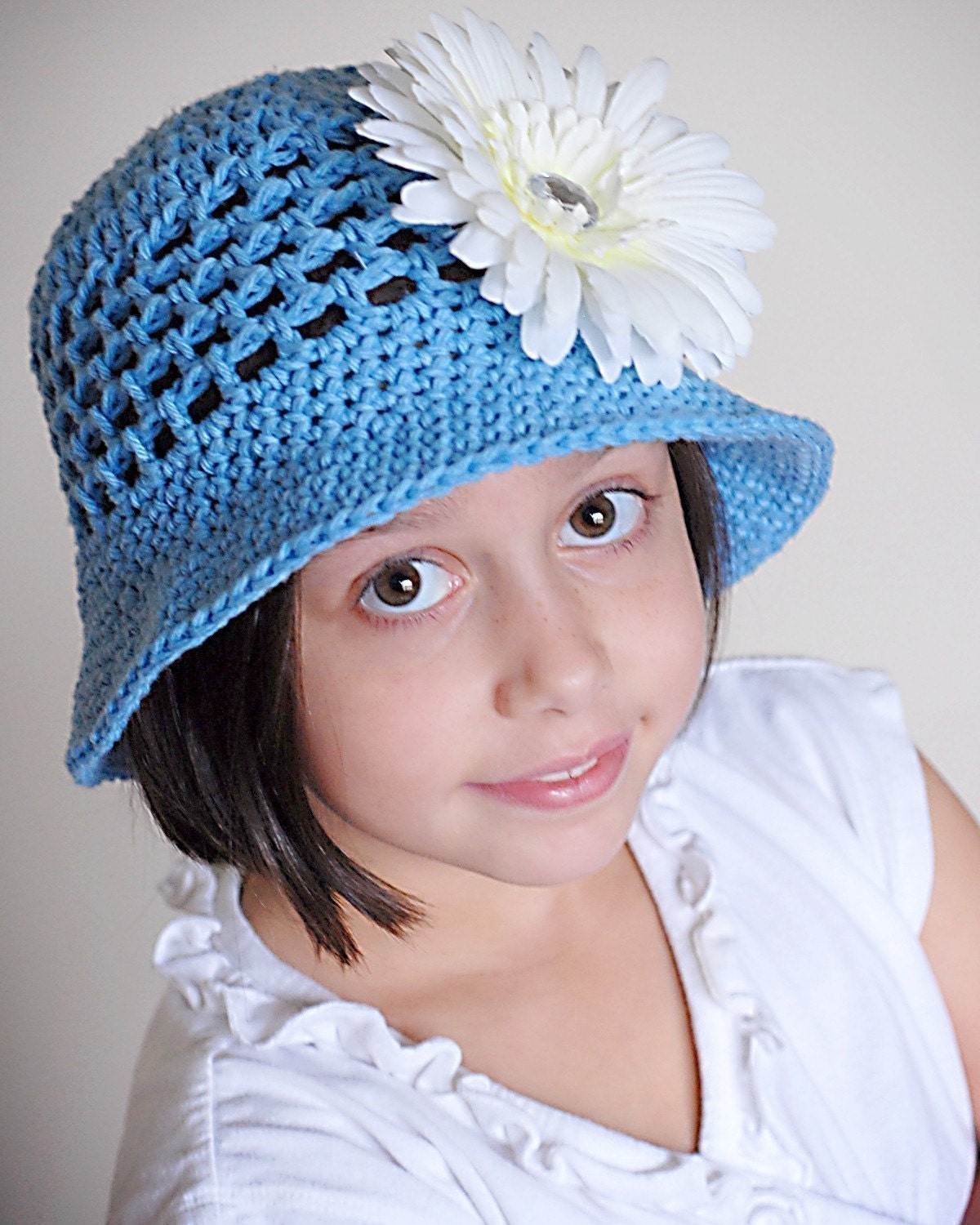 Sofie Bucket Hat Crochet Pattern (Permission to sell all finished products)
