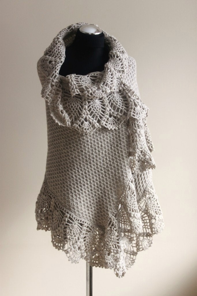 knitted stole shawl blancet afgan color latte or camel with grey shade large with crocheted laces