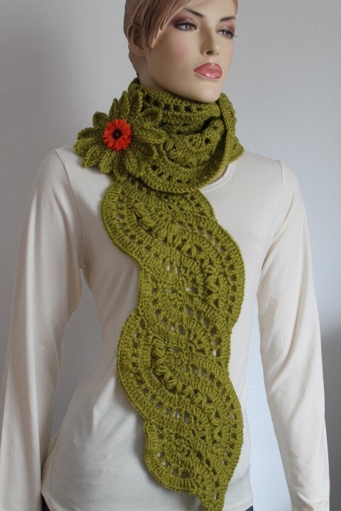 Lace  Olive Crochet  Scarf  with Flower Pin