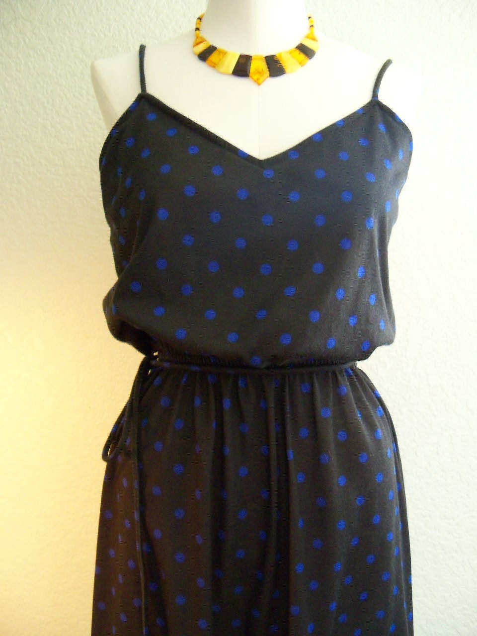 vintage 70s spaghetti string blue on navy blue polka dot summer dress