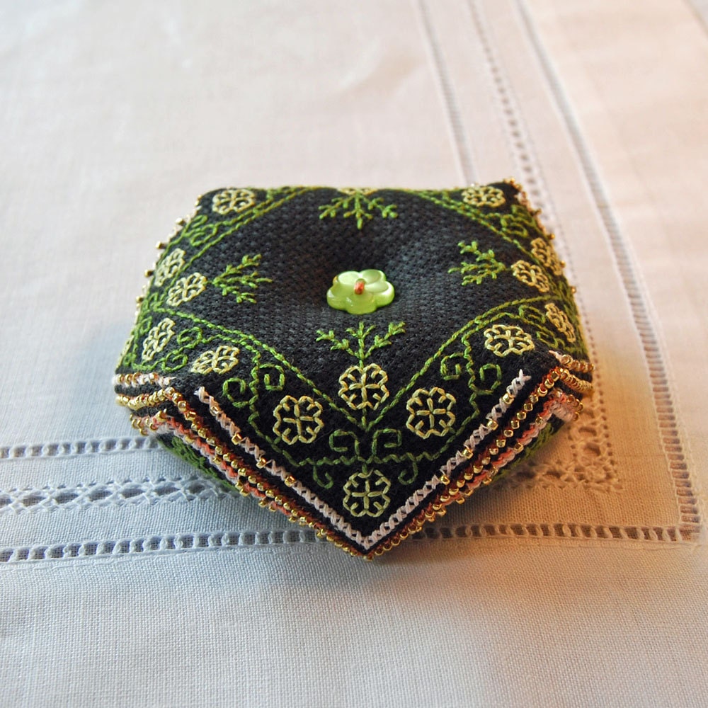 Ella - contemporary blackwork, biscornu pattern