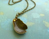 Bling Bronze Leaf pendant