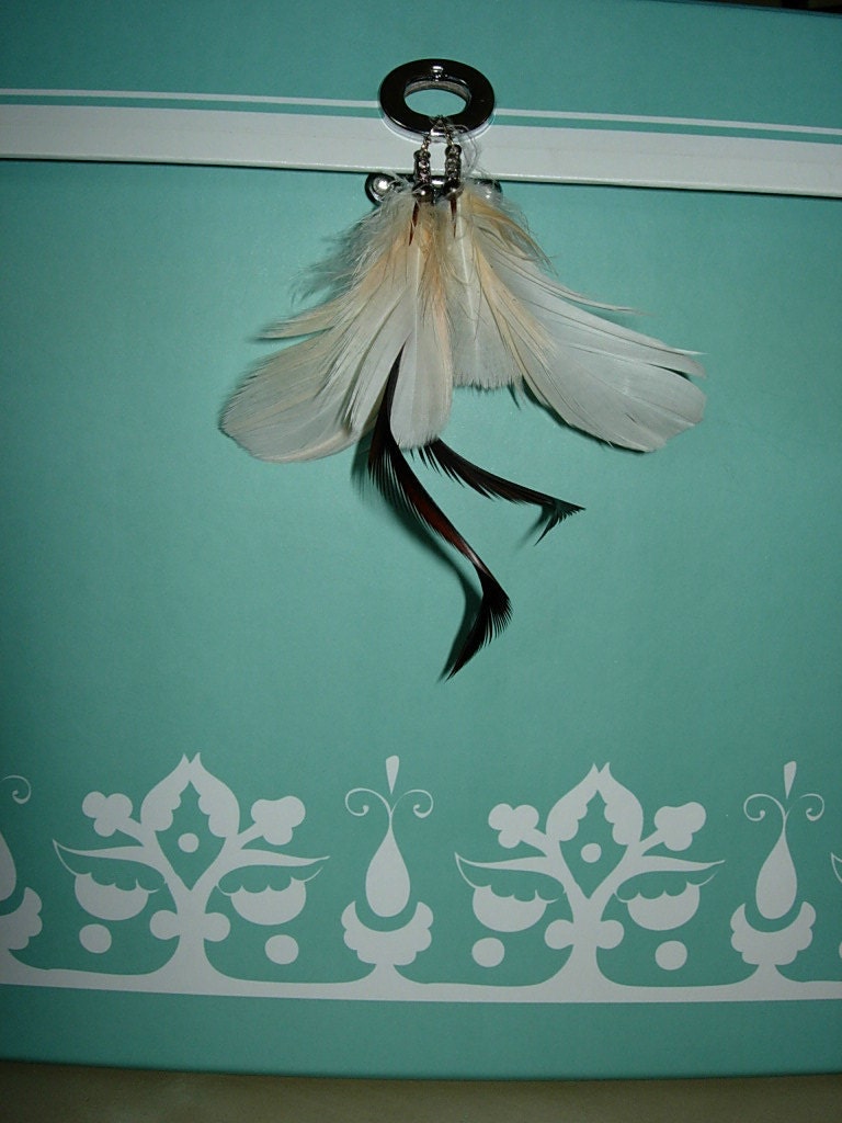 Feather earrings: Peach fairy