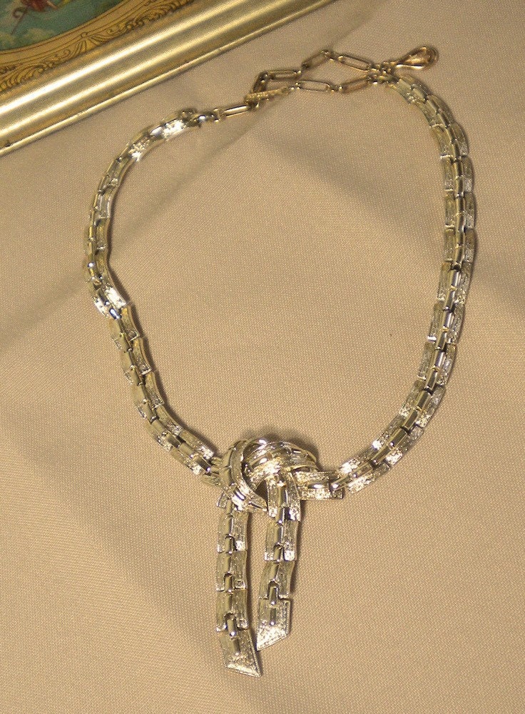 Vintage Coro Knotted Necklace Signed