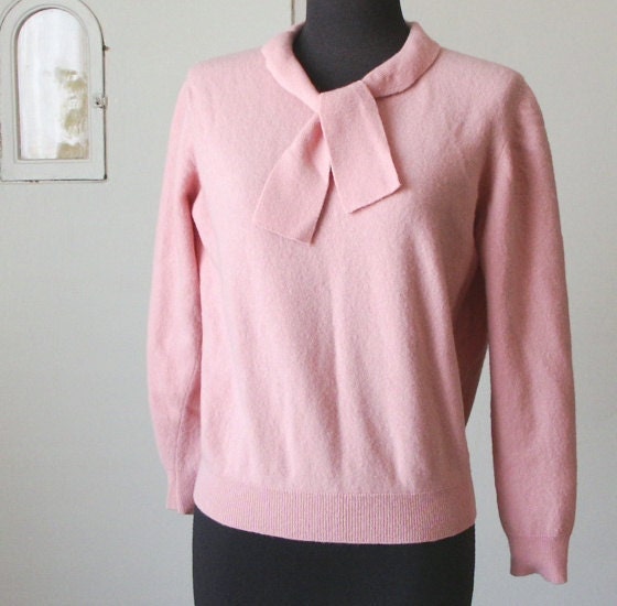 Vintage 50's Style Sweater, Pin Up, Pink, Rockabilly, Bow Tie, Women's Size Small to Medium