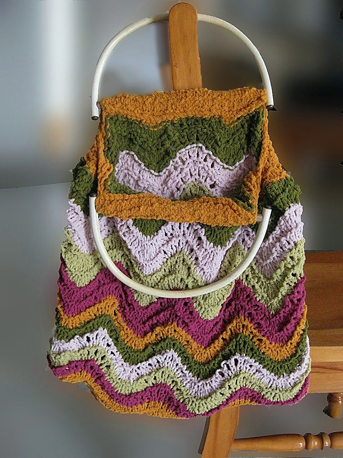 Large Tote in Vintage Stitch Pattern with Vintage Handles