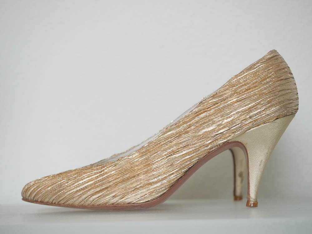 vintage 60s stuart weitzman for mr. seymour gold lame party pumps heels