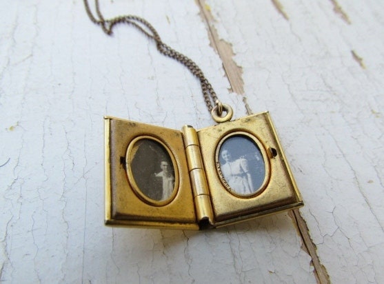 Vintage Locket "Ed to Dee" c.1940s