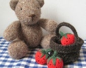 Nutmeg Teddy Bear and Basket of Strawberries toy Knitting Pattern instant download