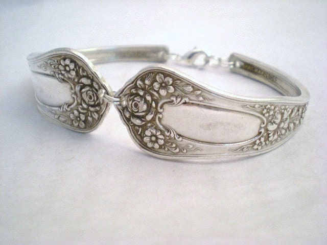 Spoon Bracelet, Spoon Jewelry, Silver Bracelet, Silverware Jewelry, Silverware Bracelet, Shabby chic, Antique Spoon Bracelet BEAUTY 1909