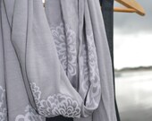 Scarf Dahlia Wrap - taupe