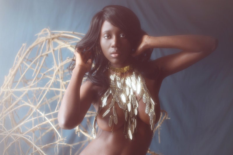 Unique 70s goddess necklace choker plastron headband with 99 hand-drawn feathers on golden leather