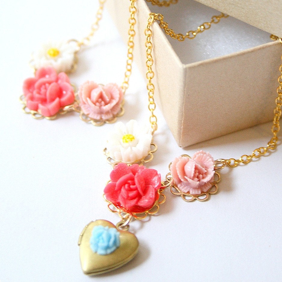 Girls Blue Rose Heart Locket Valentine Gift Set