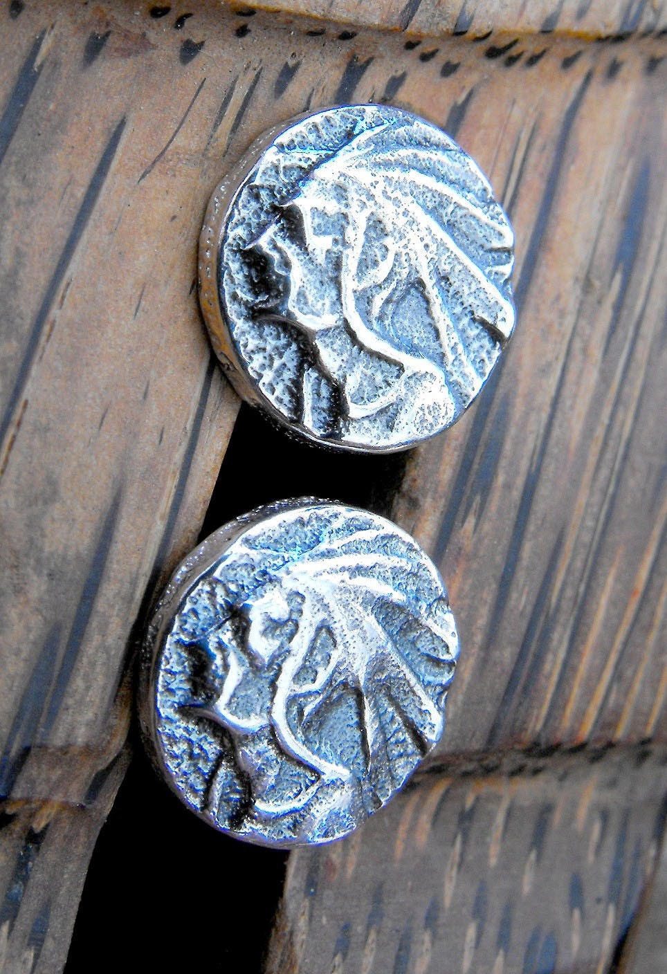American native indian sterling silver stud earrings (indian with plumes headdress)