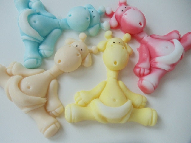 50 Baby Giraffe Soap - baby shower favors, party favors