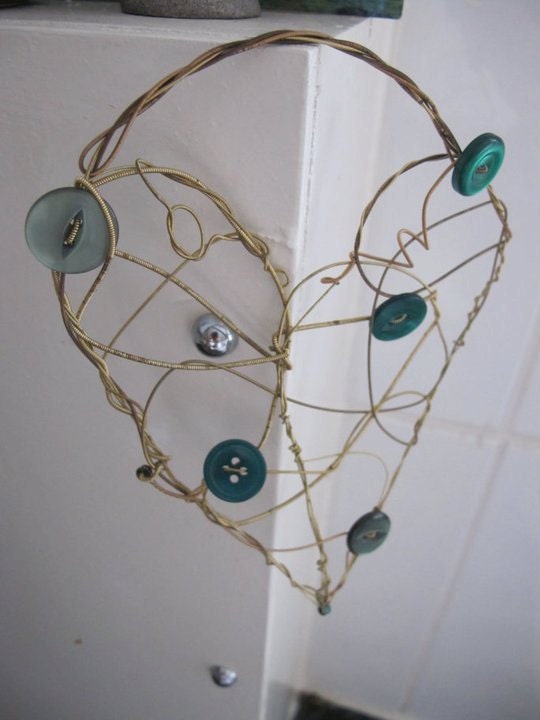 Valentine's Day Wire Heart Guitar String Home Decor Decoration Recycled  : Eco Decor Green and Gold