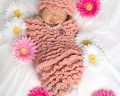 Solid Ruffles Newborn Cloche and Cocoon Photography Prop Crochet Pattern (581)