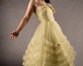 Vintage 1950s Wedding Dress Yellow Tulle Bombshell Cupcake Strapless Bridal Fashions