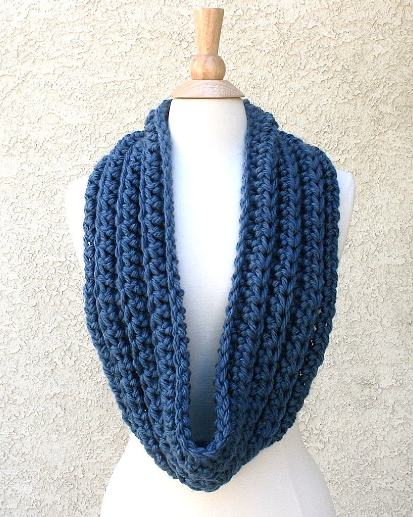 Sale -  WASHINGTON INFINITY SCARF - Super Soft, Thick, Chunky & Cozy Infinity Scarf and Cowl - Blue