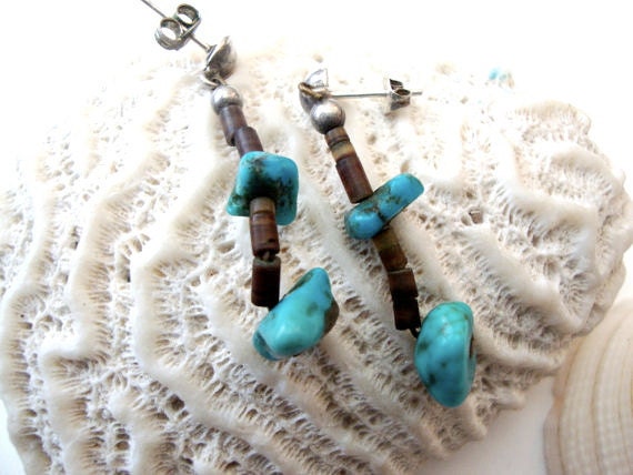 Sale 90% off Blue Stacks vintage earrings