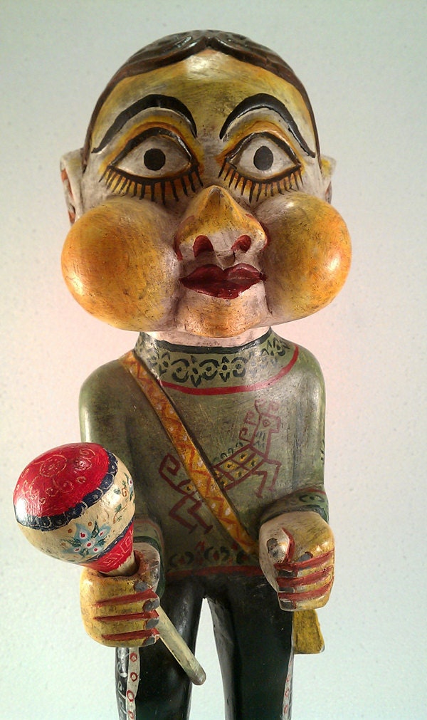 Carved Wooden Traditional Guatemalan Dancer Figurine with Big Cheeks