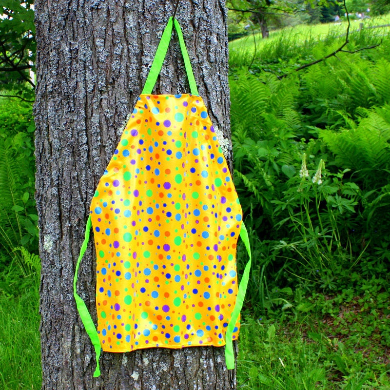 Child's  Apron, Waterproof Yellow Dot Print Apron