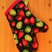 Child's Oven Mitt in Kiwi and Strawberry