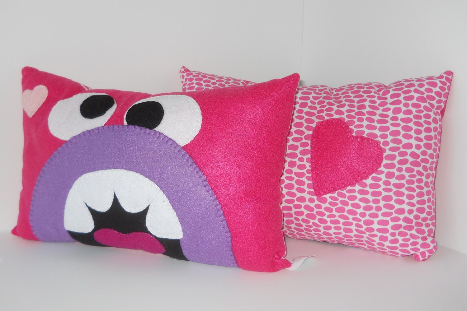 Pillow Pal Appliqued Felt MONSTER-CHOMPER Purple Pink Scales