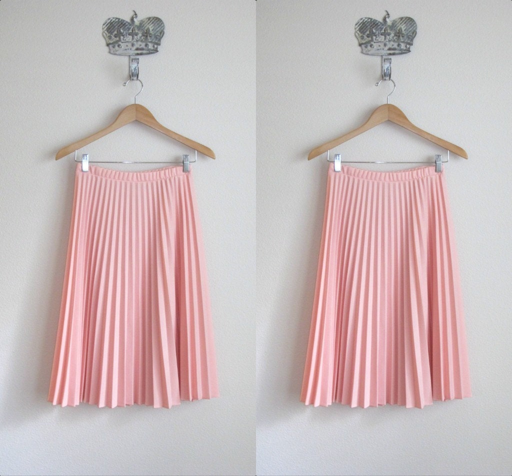 1970s pleated accordian skirt