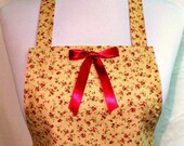 Girls Apron, Mini Red ROSES with LACE & RUFFLES, Fit for a Princess, Fun Pretty Party Gift