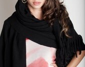 Black shawl - Fringe wrap - Goth fashion - Blanquet wool felted with fringes and tassels at the edge, oversize pashmina by Texturable