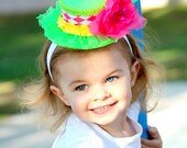 MINI TOP Hat - "CAYLIE" a top hat - Mad Hatter Party - Circus Hat - Girls birthday hat - Sweet Shoppe - Sweet Shop - Krown Kreations Il_170x135