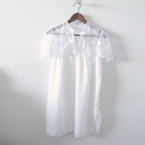 On Reserve Vintage Babydoll Nightgown - White Lace Honeymoon Lingerie - 1960s Size Small