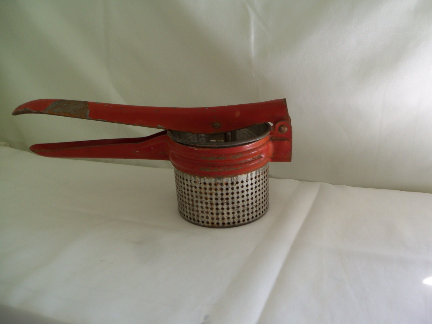 Vintage Burnt Orange Red Potato Ricer Smasher Masher Kitchen Decor Farmhouse Cooking Baking Tool