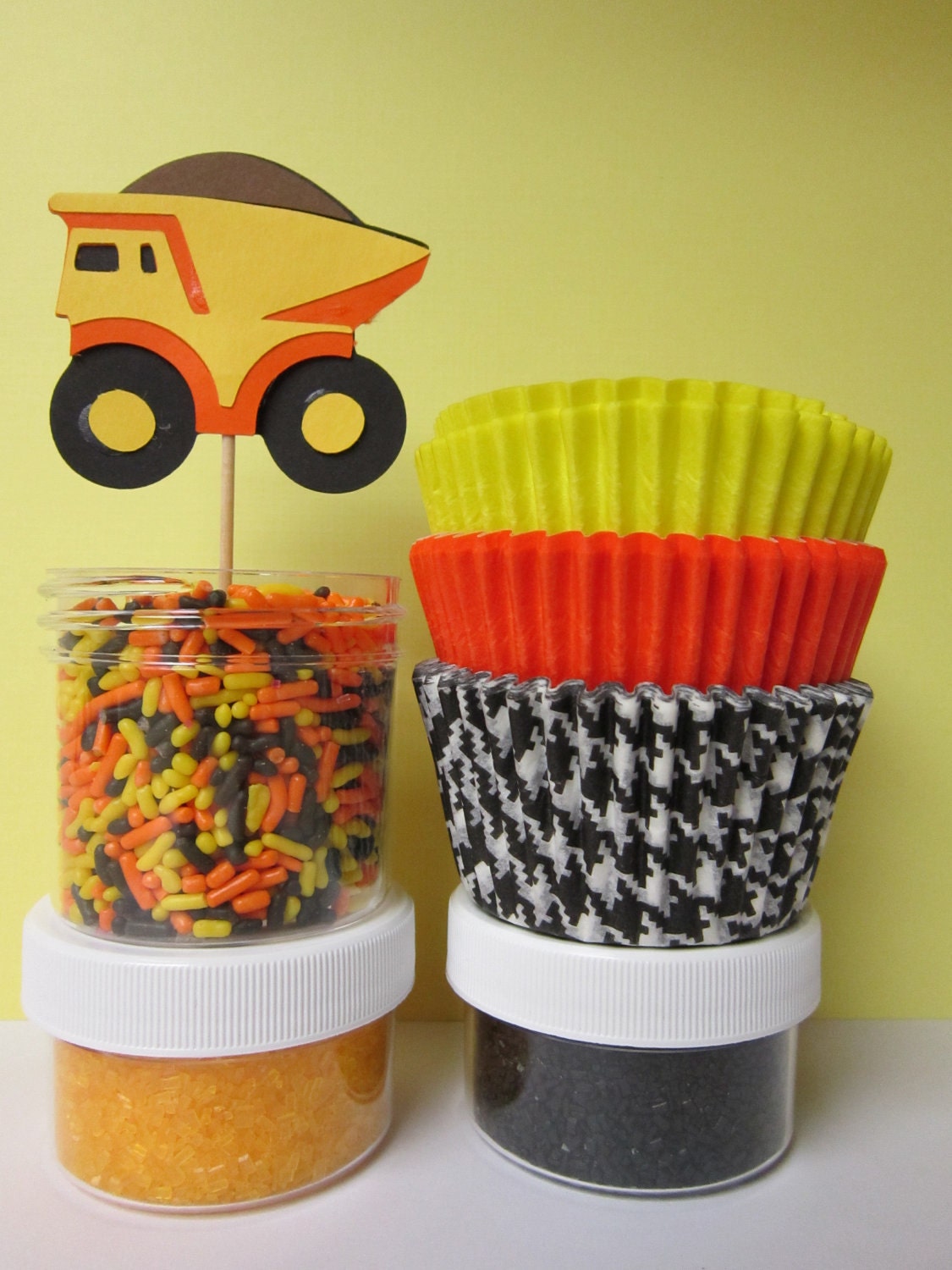 Construction Dumptruck Cupcake Kit Il_170x135