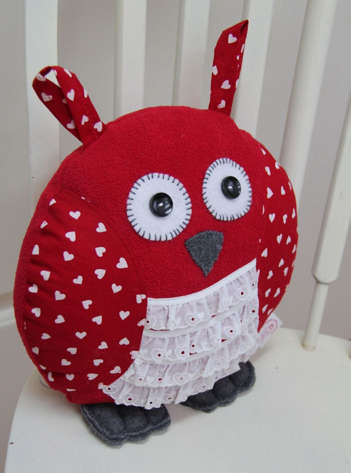 Red Heart & Lace Owl Pillow