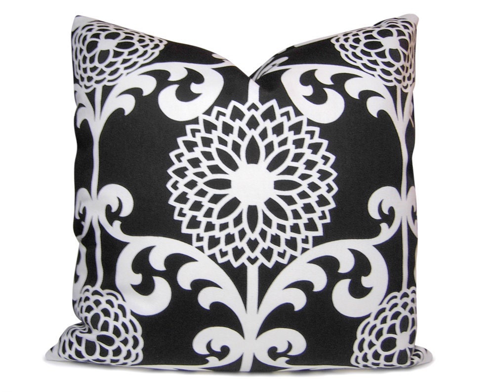 ON SALE - Black and White Throw Pillow - Modern Floral Pillow Cover  - Decorative Pillow - Accent Pillow