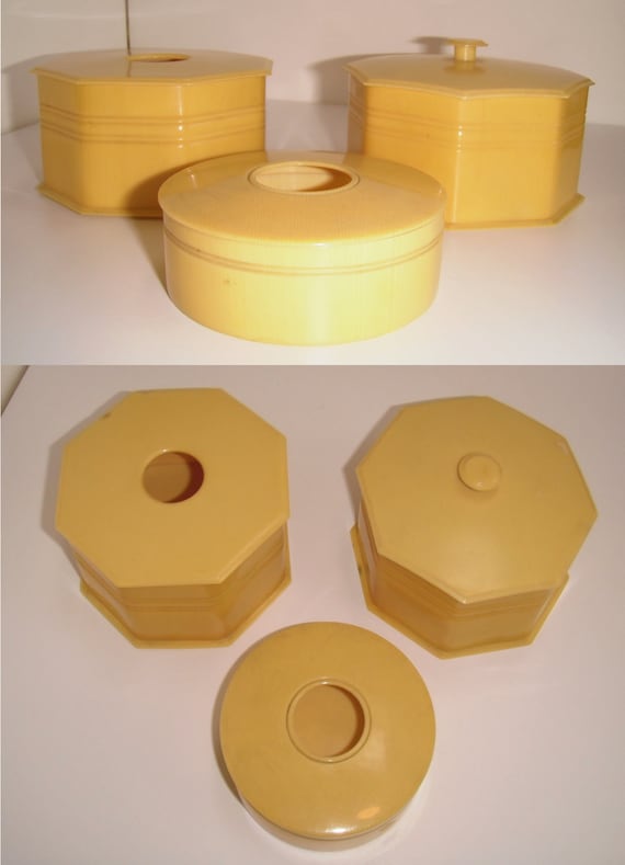 8 piece French Ivory Dresser/Vanity Set by AtelierMistress on Etsy