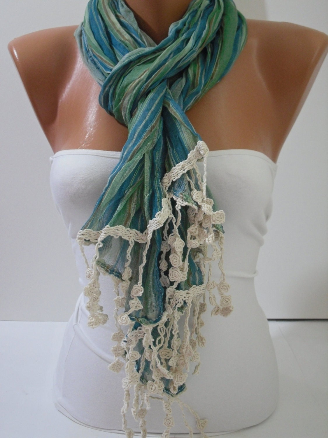 Green Elegance Shawl Scarf