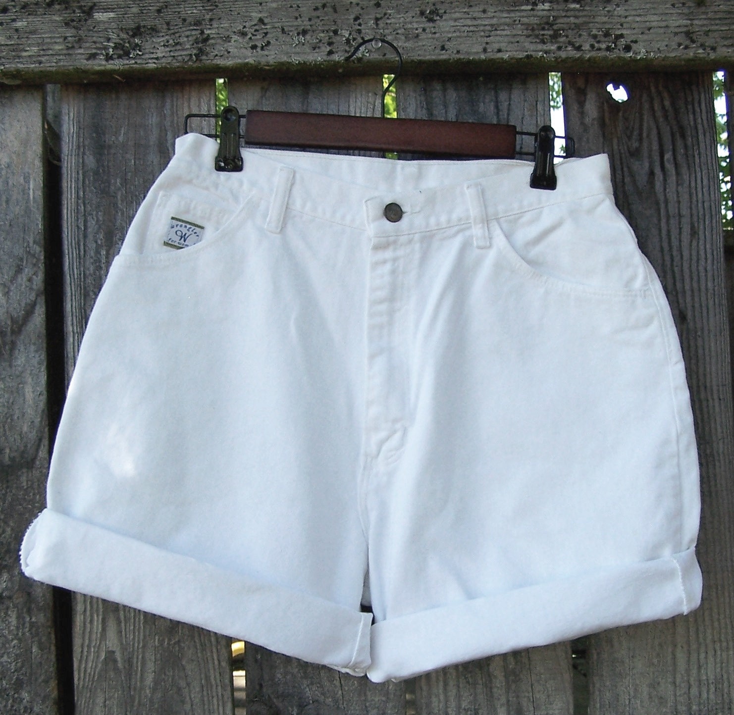 Basic white denim high waisted shorts Wrangler for women high rise hemmed roll up cuffs 30" waist / Made in USA