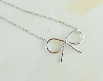 silver bow necklace